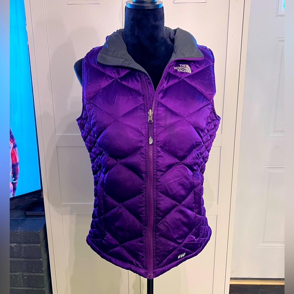 Girls North Face 550 Puffer Vest